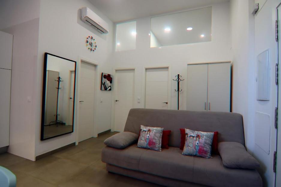 Luminoso Apartamento En El Corazon De Triana Apartment Seville Exterior photo